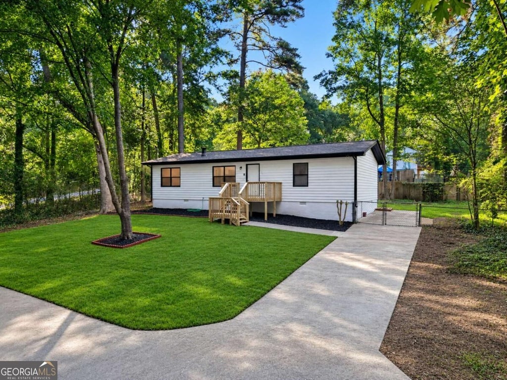 Photo of 4185 Bradley Drive, Snellville, GA 30039 (MLS # 10838805)