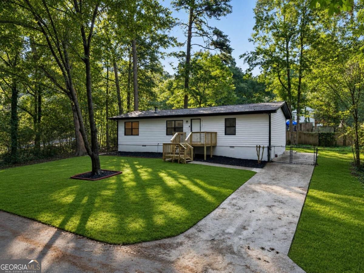4185 Bradley DR