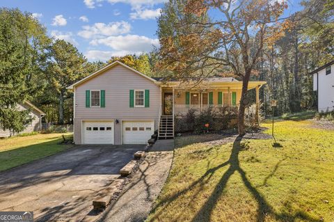 Photo of 3882 Cloudland Drive, Snellville, GA 30039 (MLS # 10637849)