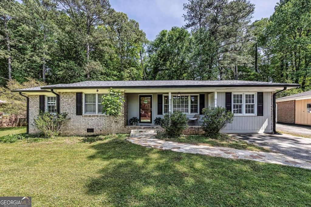 Photo of 3105 Highland Drive SE, Smyrna, GA 30080 (MLS # 10740109)