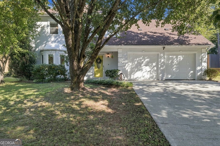 Photo 1 of 32 — 1122 Mountain Springs DR NW, Kennesaw, GA 30144