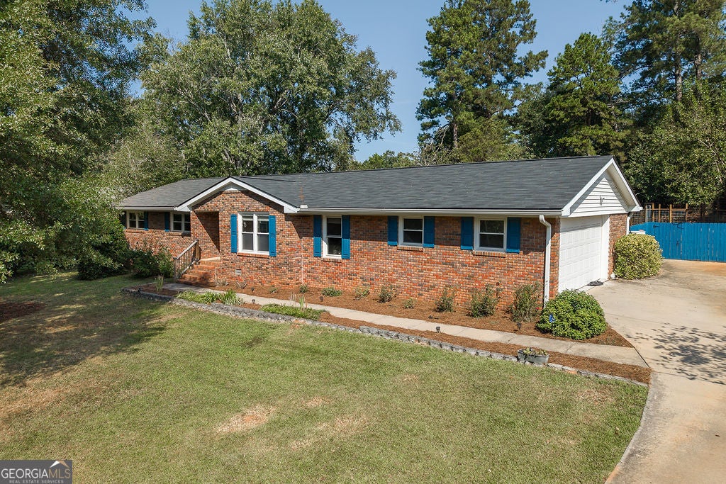 Photo of 525 Cedar Creek Drive, Athens, GA 30605 (MLS # 10852129)