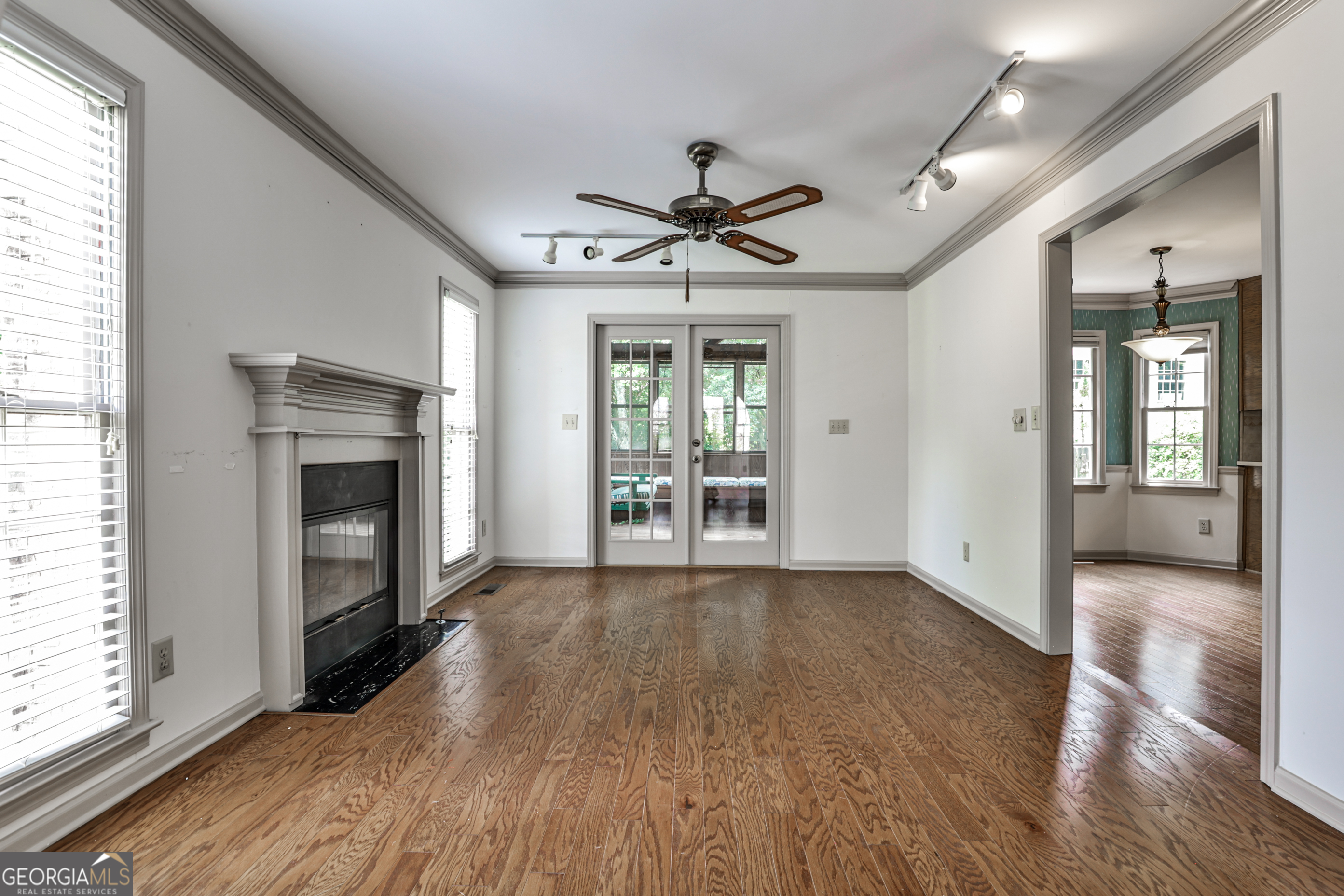 105 Bruton ST