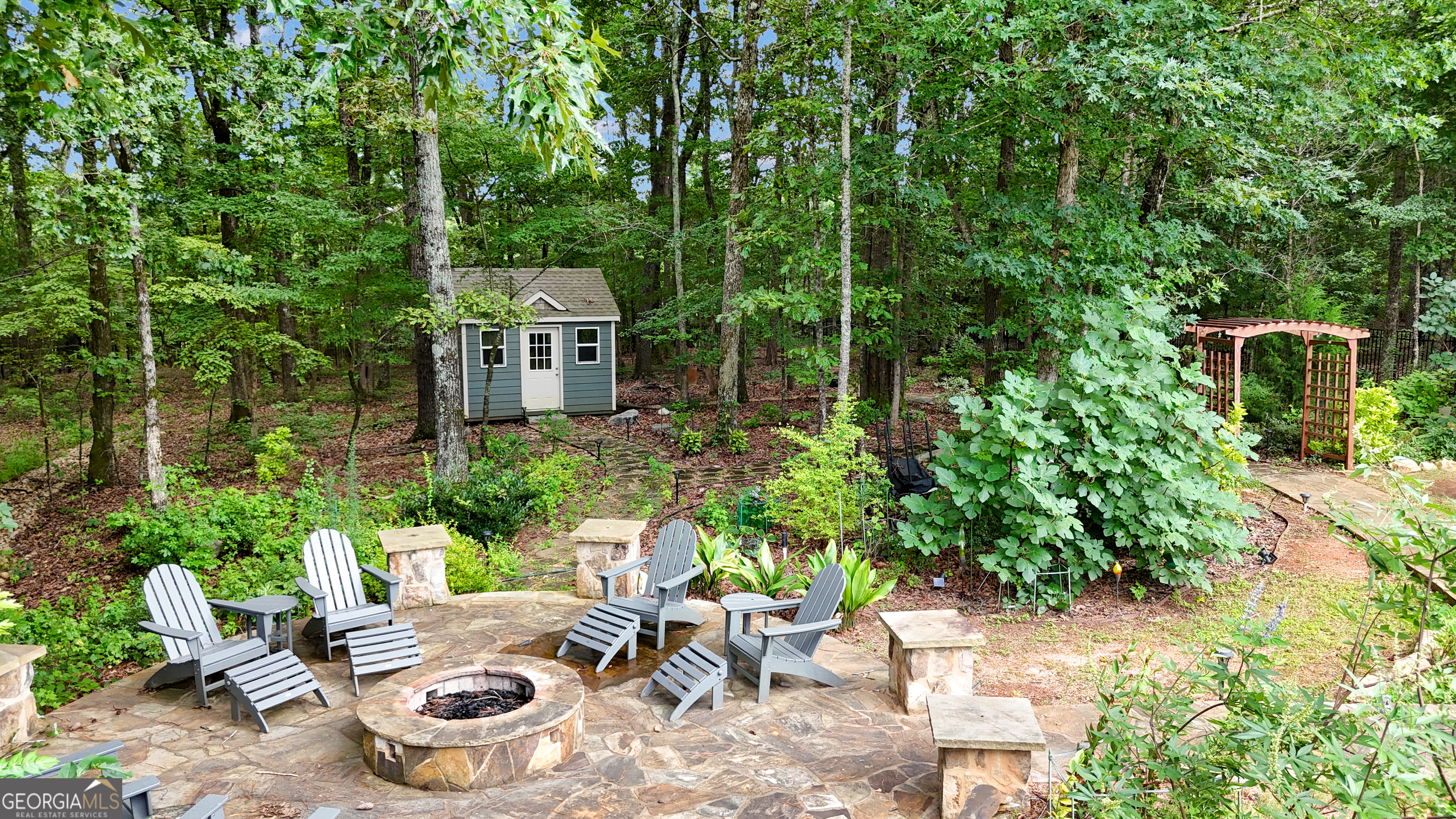 310 Discovery Lake DR