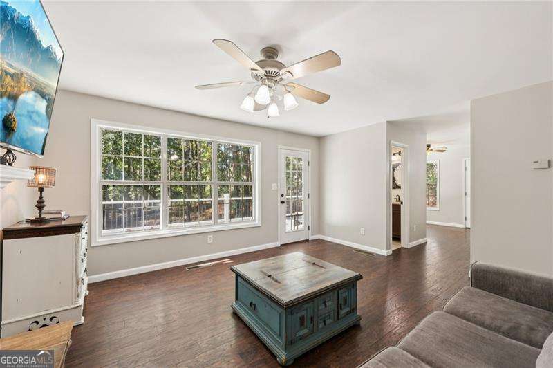 Walnut Grove - Residential