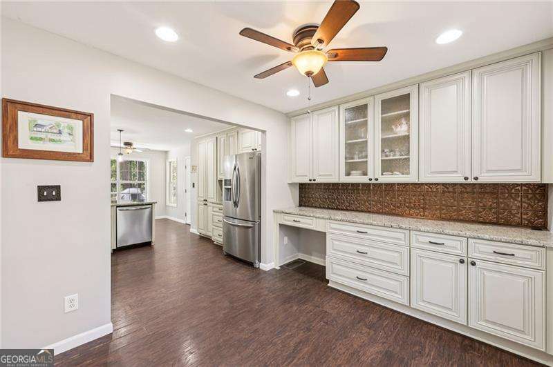 Walnut Grove - Residential