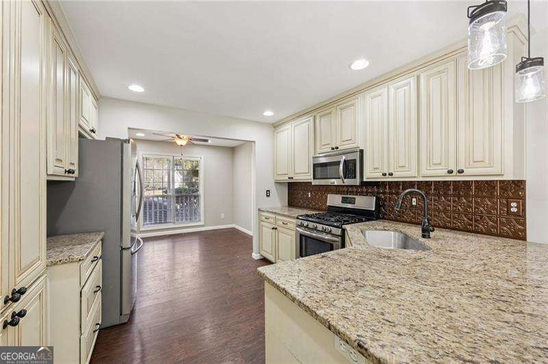 Walnut Grove - Residential