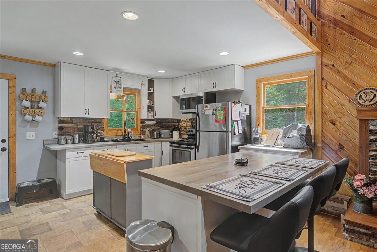 335 Dunn RD SE