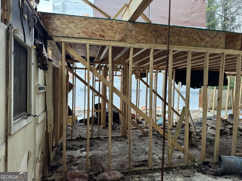 Photo of 410 Prince Of Wales, Stone Mountain, GA 30083 (MLS # 10716221)