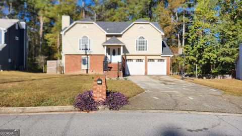 Photo of 6305 Emerald Pointe Circle, Atlanta, GA 30349 (MLS # 10639732)