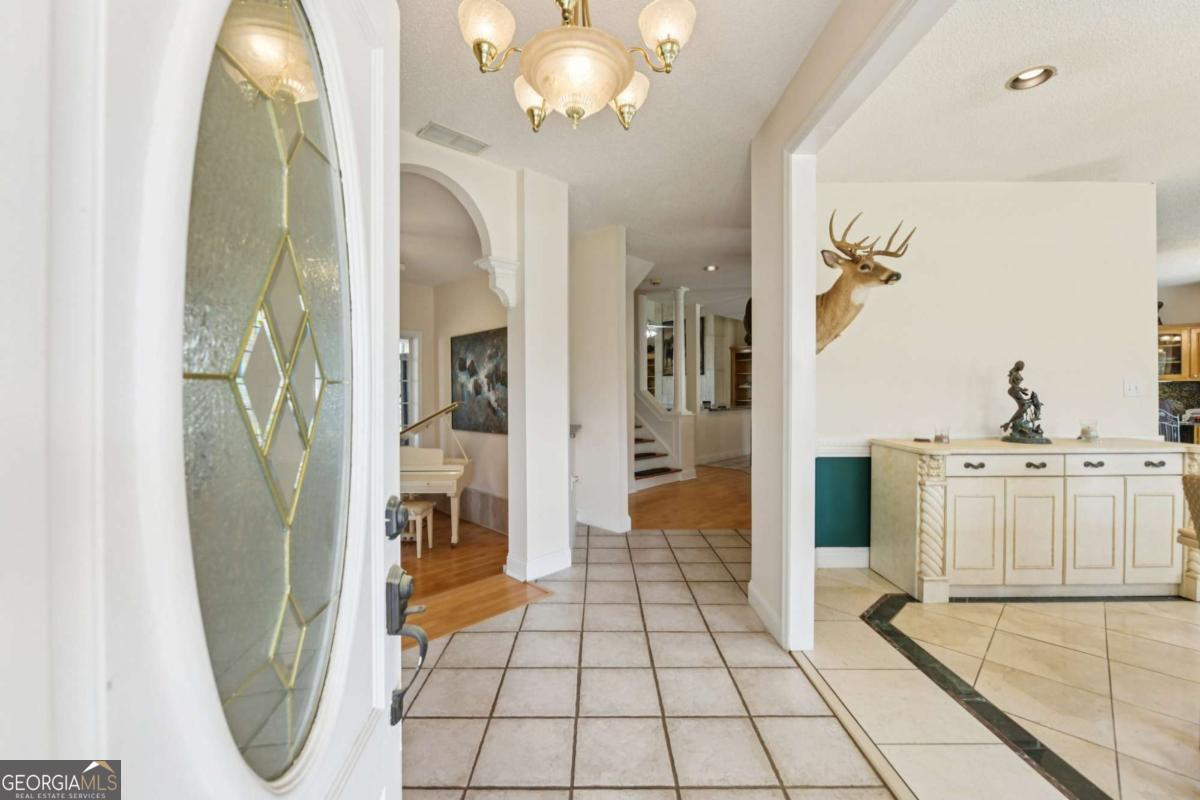 228 Indian Creek RD