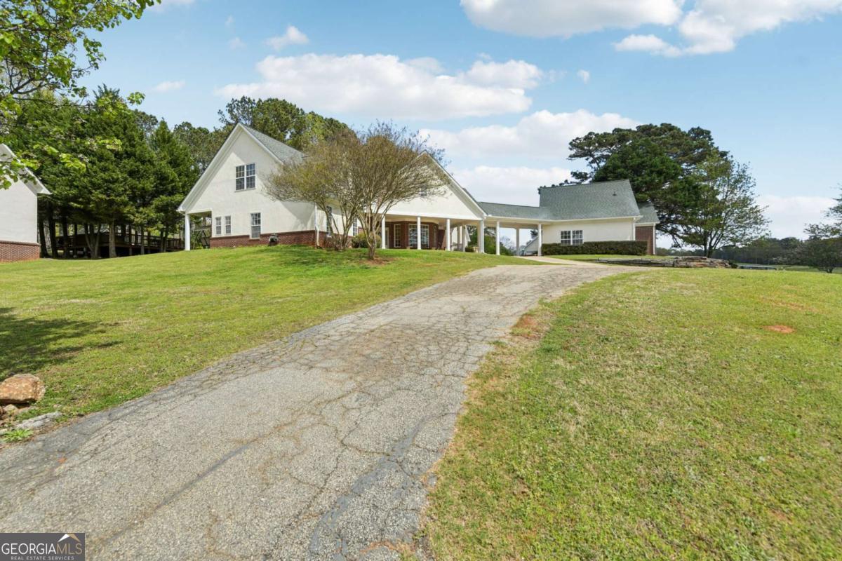 228 Indian Creek RD
