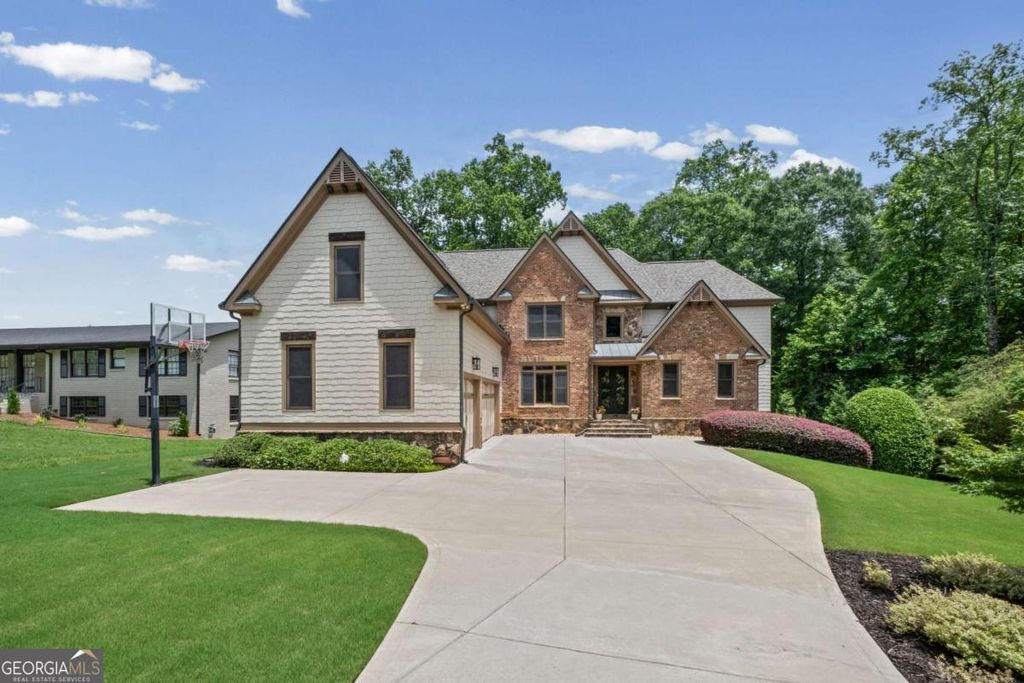 Photo of 746 Mockingbird Lane, Marietta, GA 30068 (MLS # 10774093)