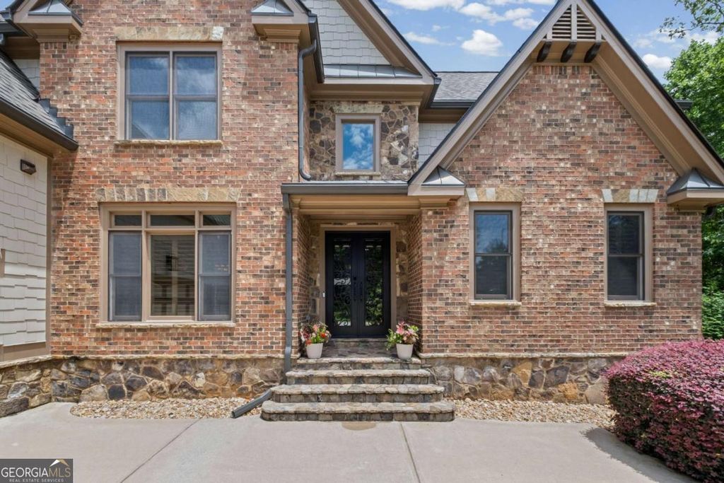 Photo of 746 Mockingbird Lane, Marietta, GA 30068 (MLS # 10774093)