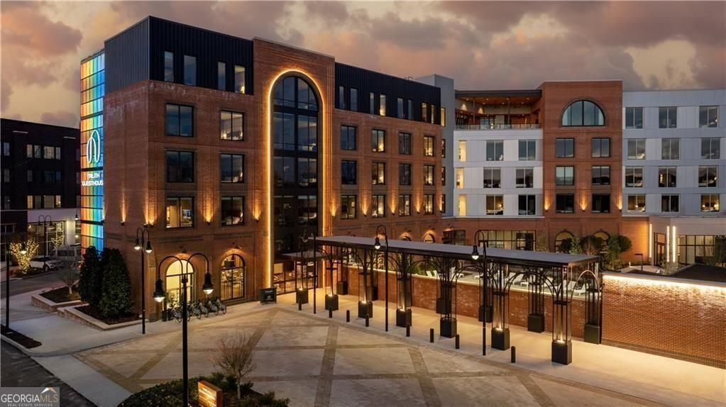 Fayetteville, Georgia 30214, United States, 5 Bedrooms Bedrooms, ,6 BathroomsBathrooms,Residential,Active,187922