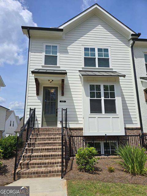 Photo of 825 Green Sapling Trail E #18, Suwanee, GA 30024 (MLS # 10593876)