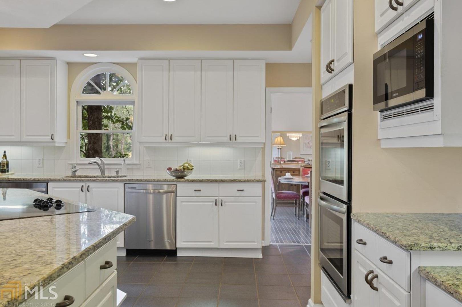 Hampton Woods - Residential