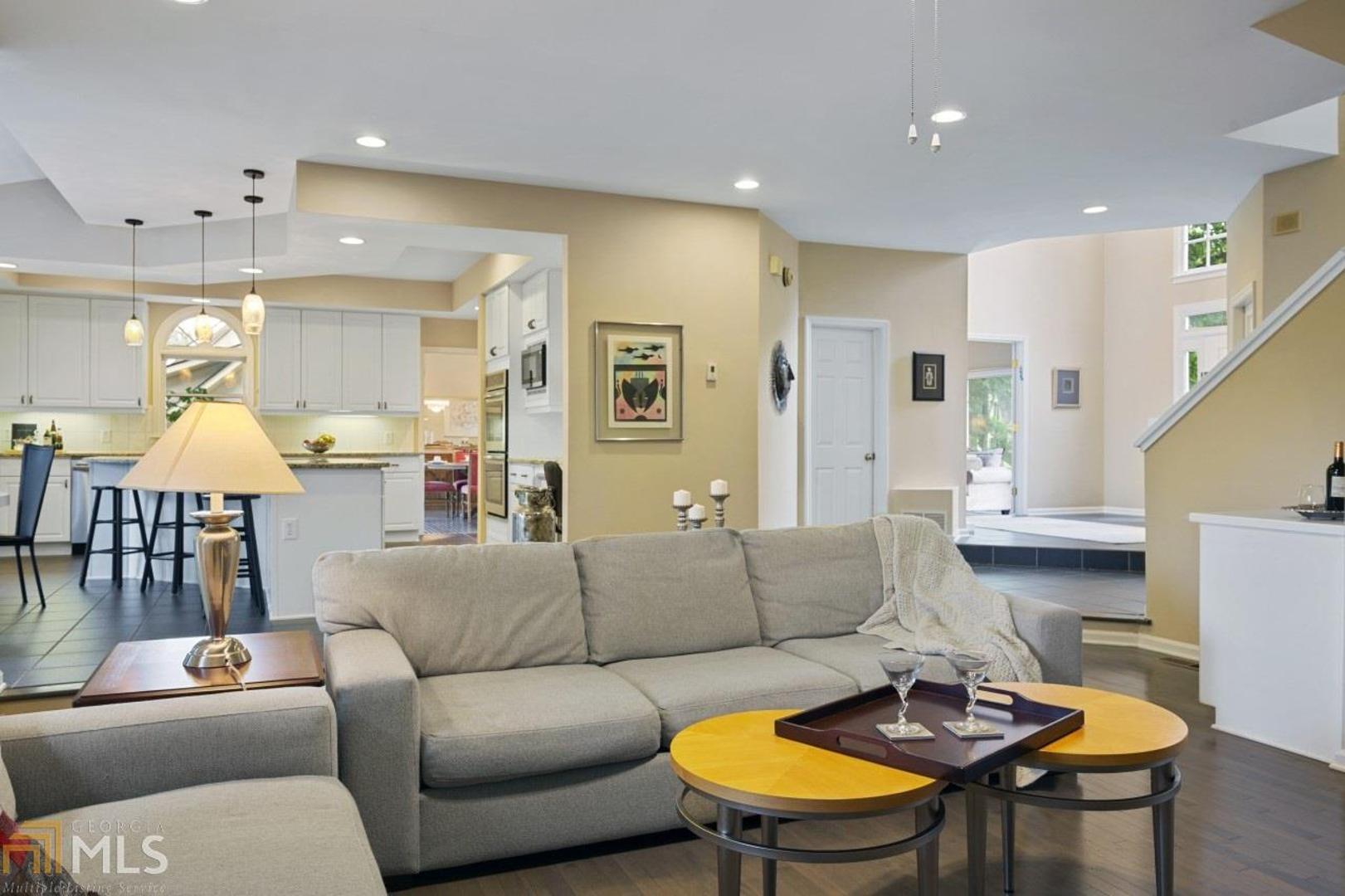 Hampton Woods - Residential