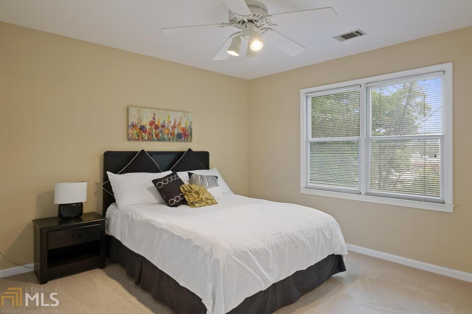 Hampton Woods - Residential