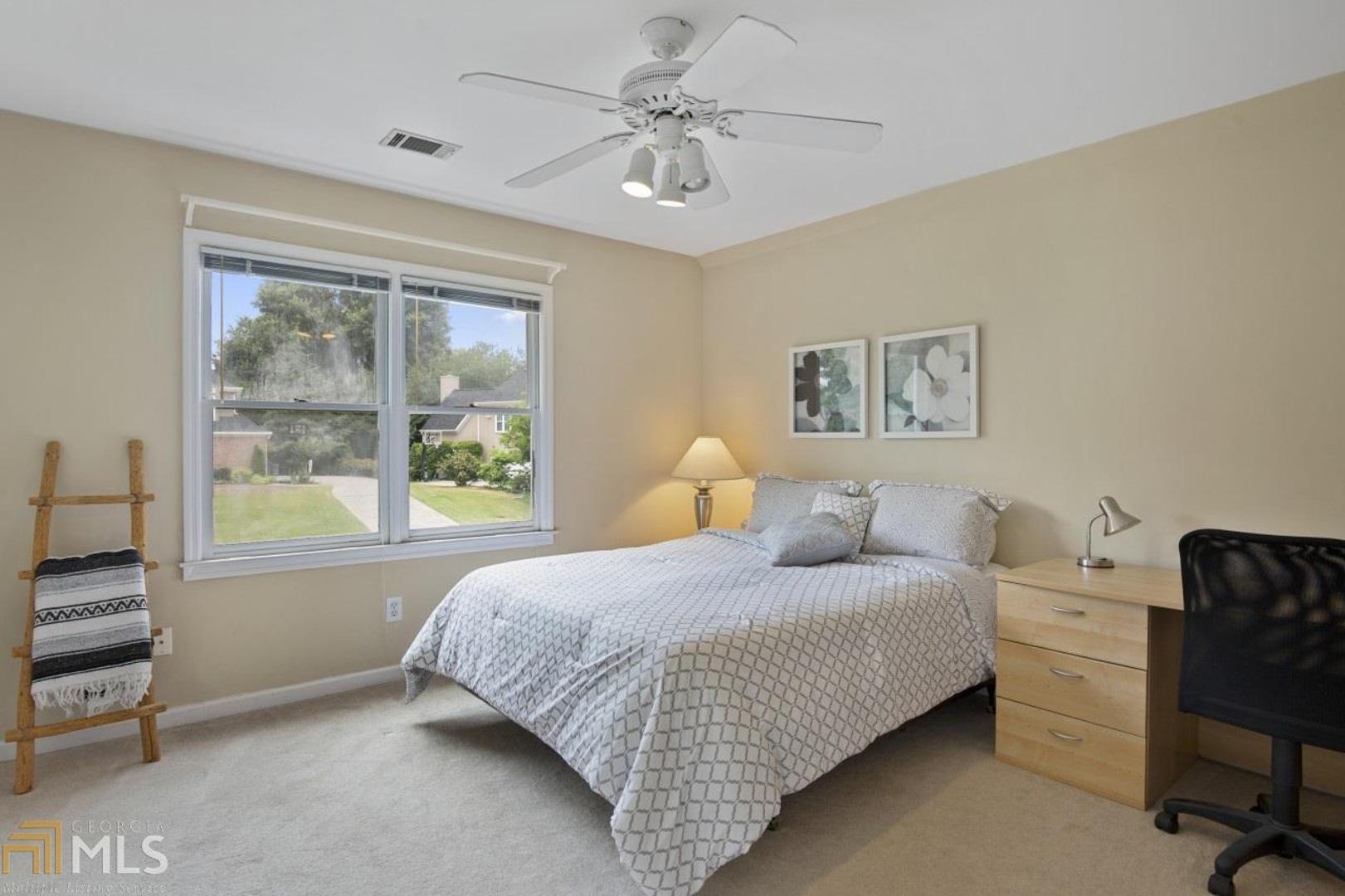Hampton Woods - Residential