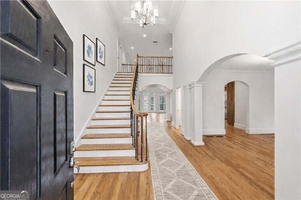 Photo of 125 River North Circle, Sandy Springs, GA 30328 (MLS # 10662316)