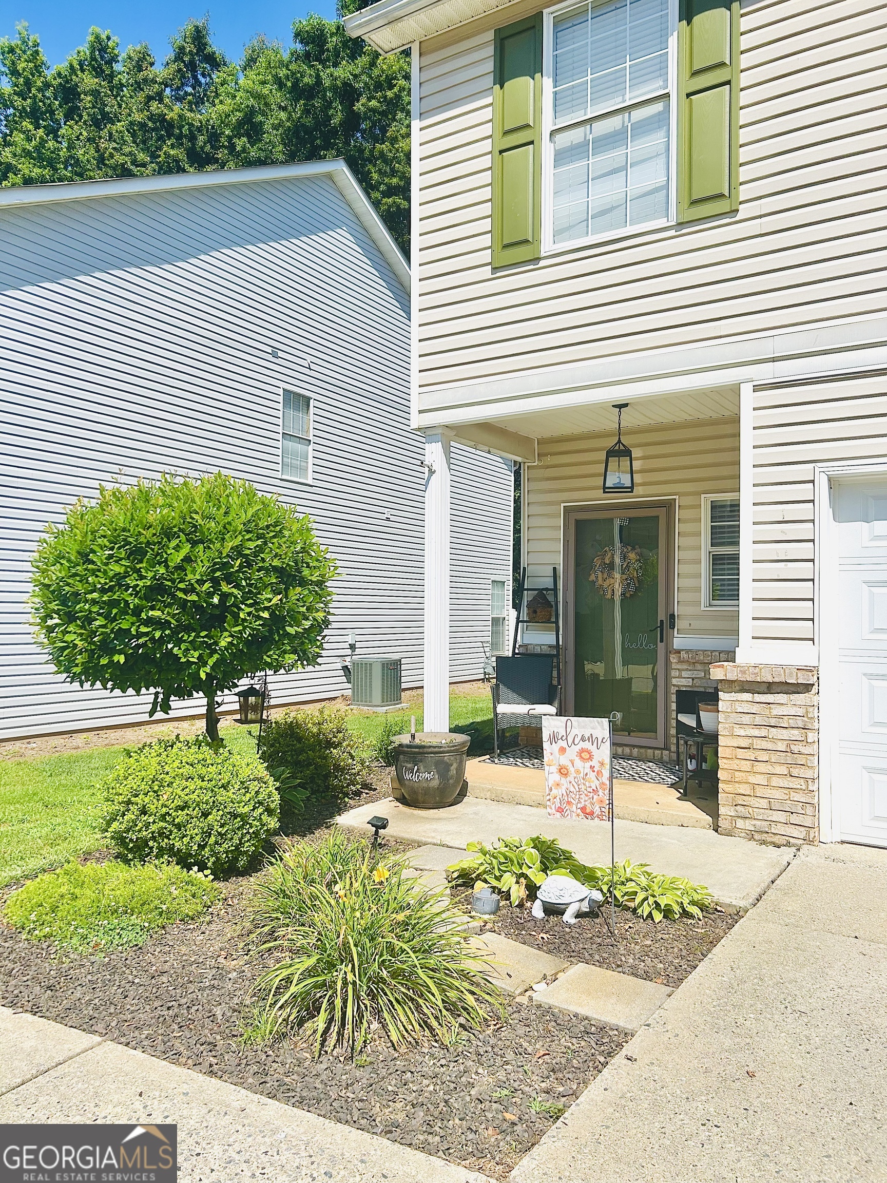 4863 Beacon Ridge LN