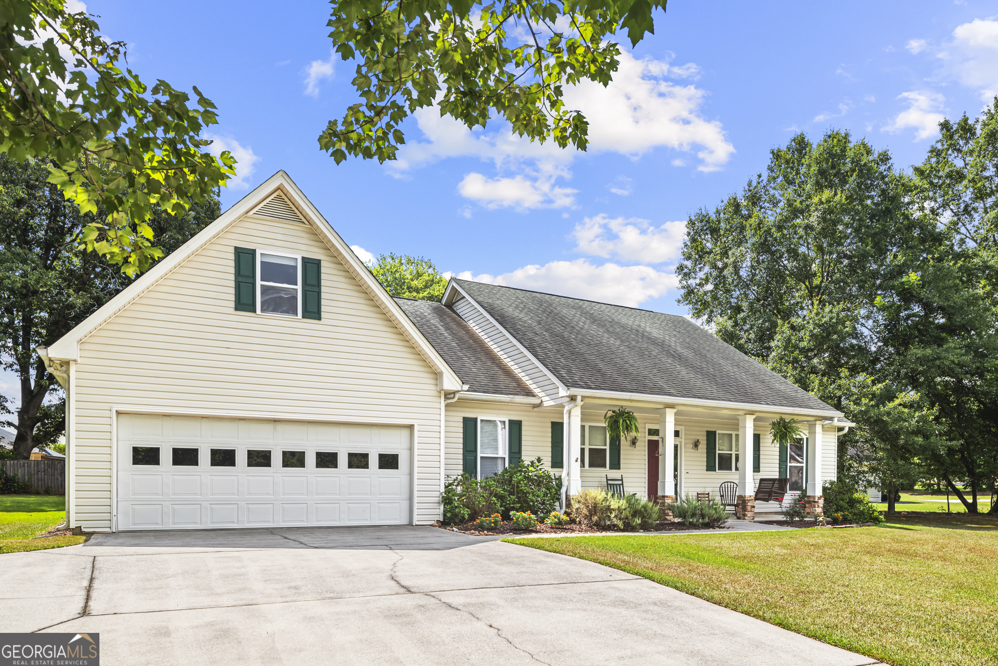 Welcome to 265 Lake Circle Drive - a beautifully maintained ranch-style home offering 3 bedrooms and 2 full baths, located on a spacious, nearly 1-acre lot in one of Fayetteville's most desirable neighborhoods. This home features a bright, open layout with all main living areas on the first floor, plus a large second-floor bonus room-ideal for a home office, media room, playroom, or additional living space. You'll also love the convenient walk-in attic with ample storage, making organization a breeze. Enjoy the curb appeal of a well-manicured lawn, and take advantage of the large shed with electricity-perfect for a workshop or extra storage. The driveway includes a turn-around area for added ease and functionality. Homes in this area don't last long! Bring your buyers and best offers-this one won't disappoint.