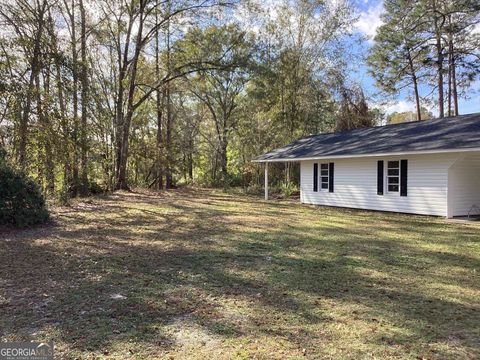 A home in Baxley