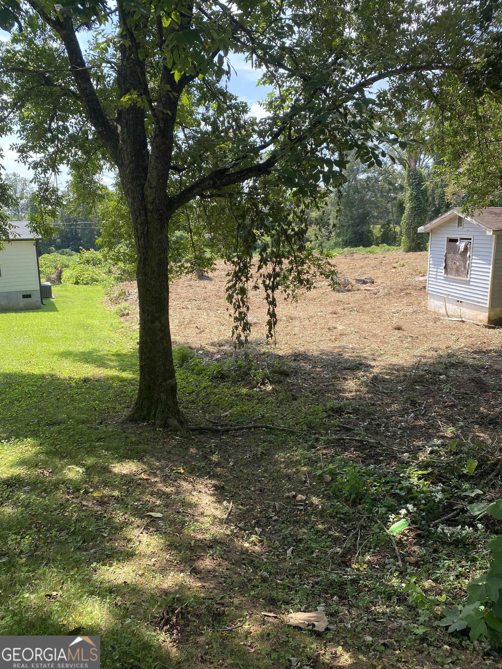310 Pine Cir