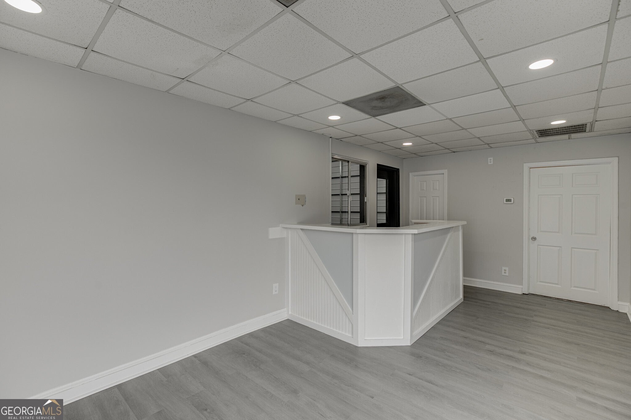 350 W Pike ST