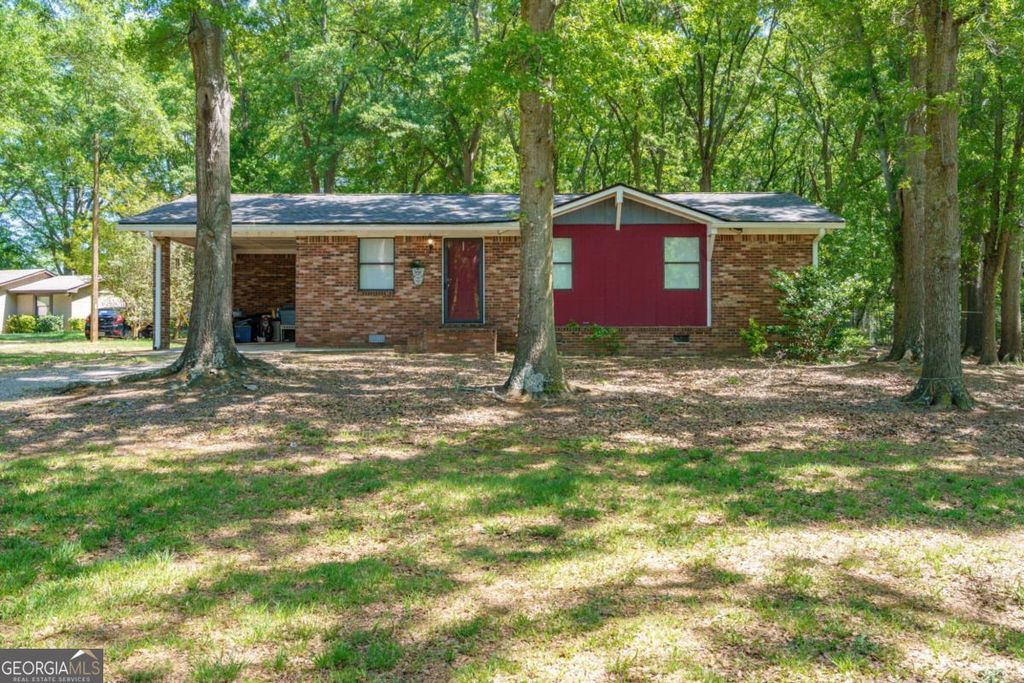 Photo of 361 Wildcat Bridge Road, Royston, GA 30662 (MLS # 10736509)