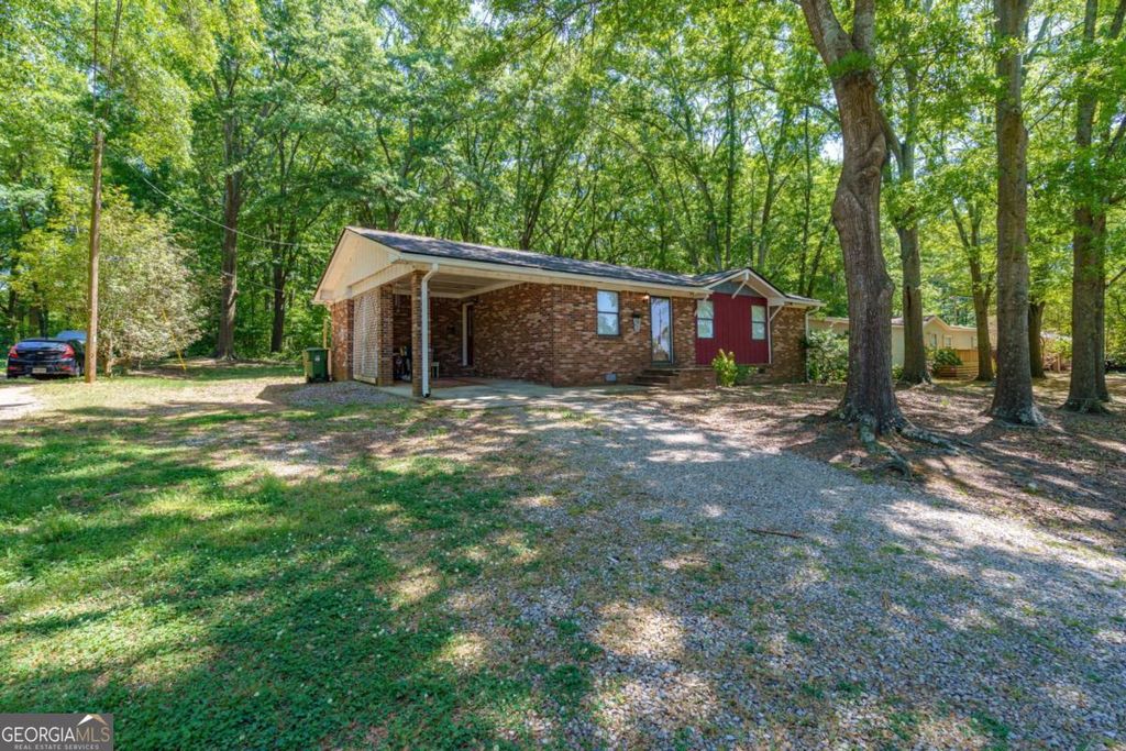 Photo of 361 Wildcat Bridge Road, Royston, GA 30662 (MLS # 10736509)