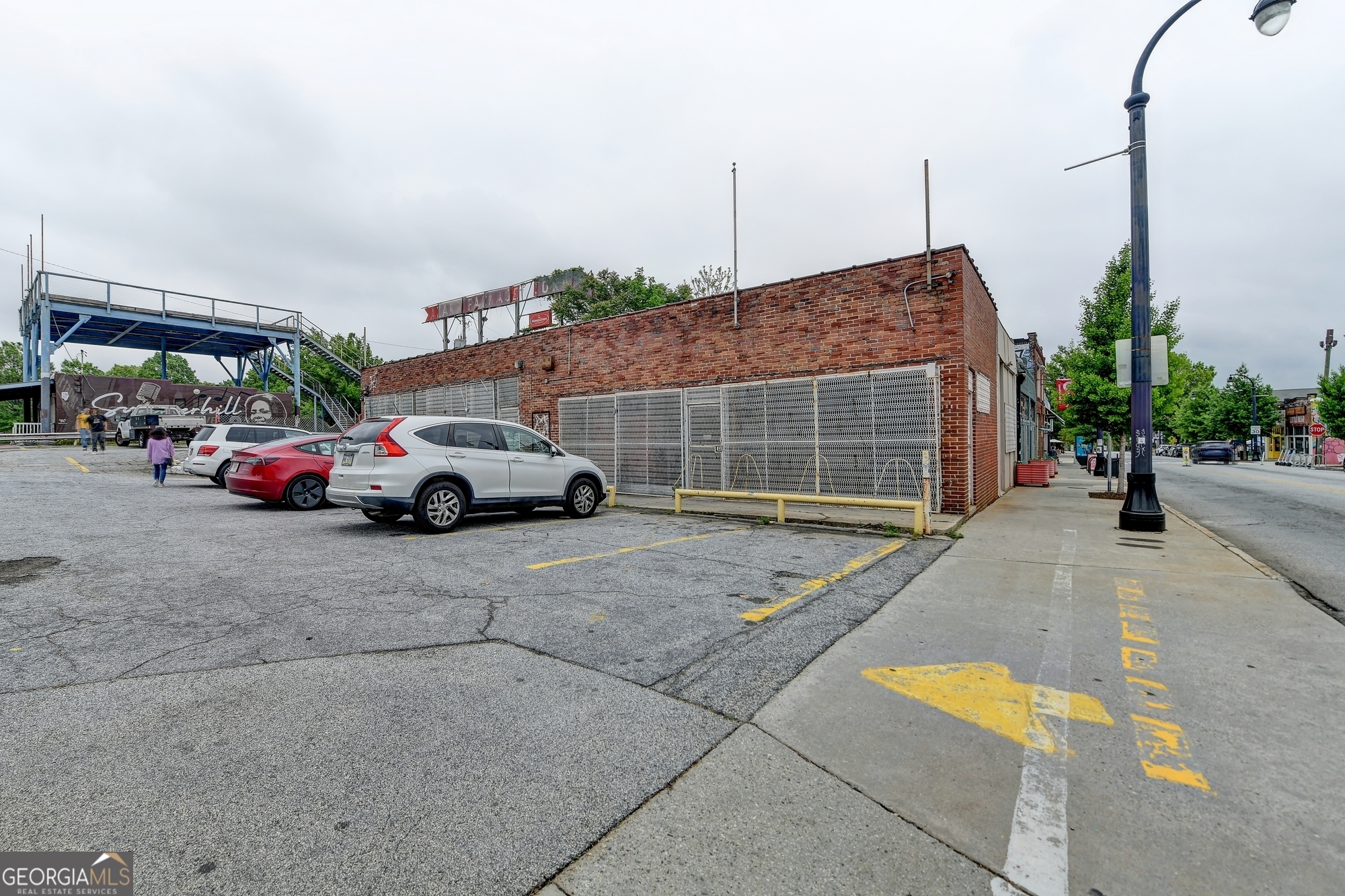 Summerhill - Commercial Sale