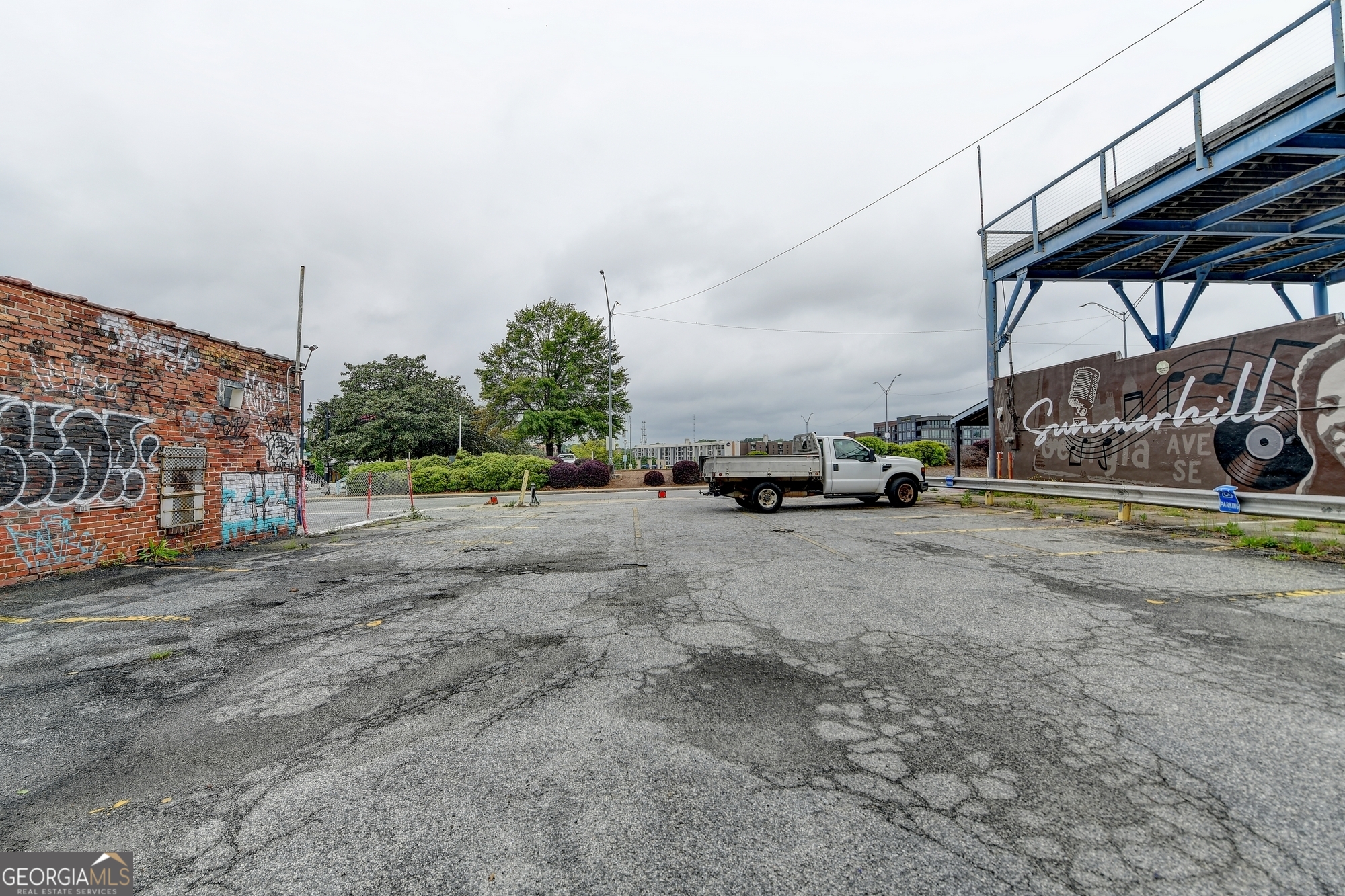 Summerhill - Commercial Sale
