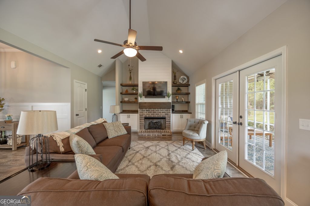 Photo of 242 Canterberry Place, Statesboro, GA 30458 (MLS # 10778550)