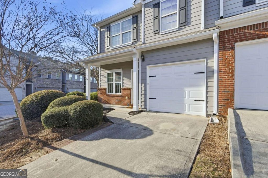 Photo of 2100 Waterleaf Drive, Buford, GA 30519 (MLS # 10691014)