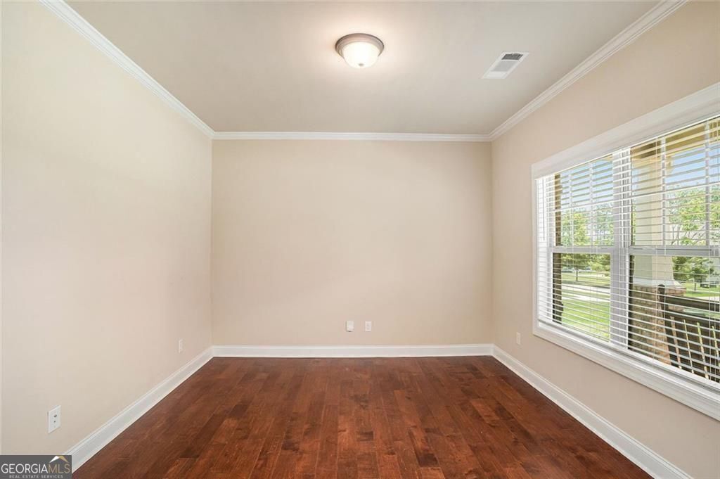 381 Homestead CIR