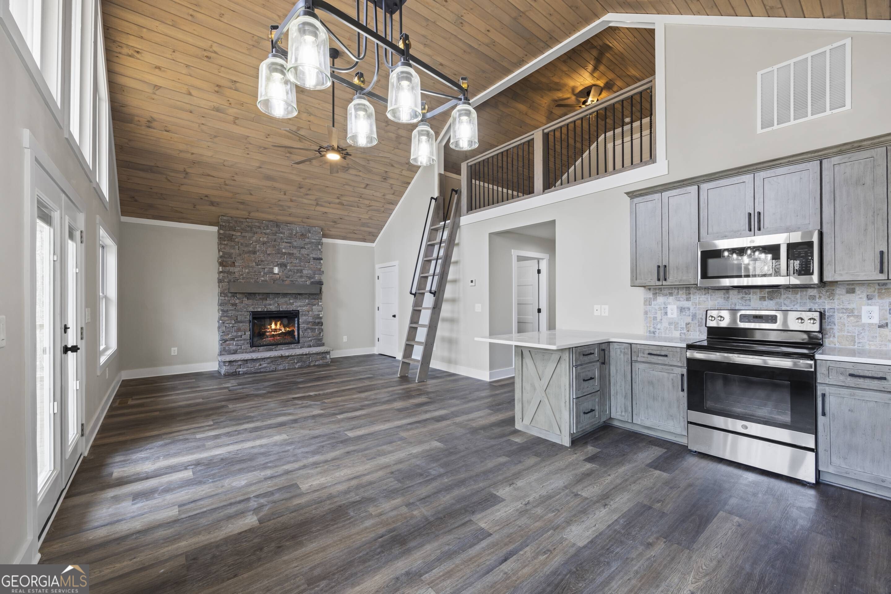 234 Lake View DR