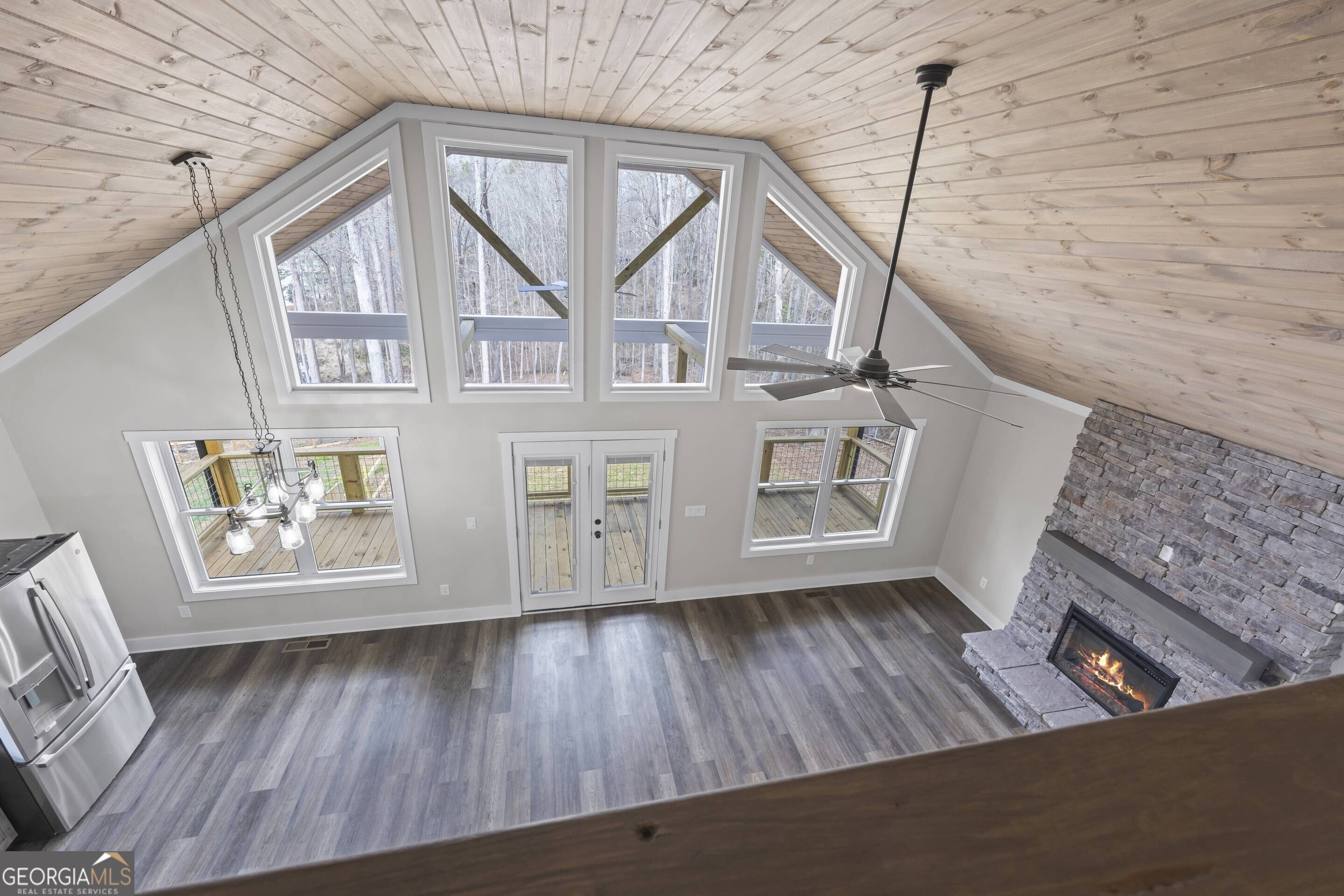 234 Lake View DR