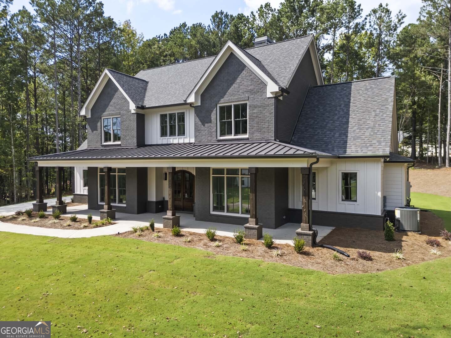 37 Alcovy Springs DR