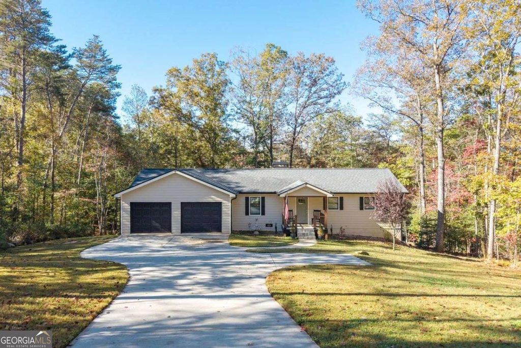 Photo of 128 YOUNG DEER Drive, Dahlonega, GA 30533 (MLS # 10630397)