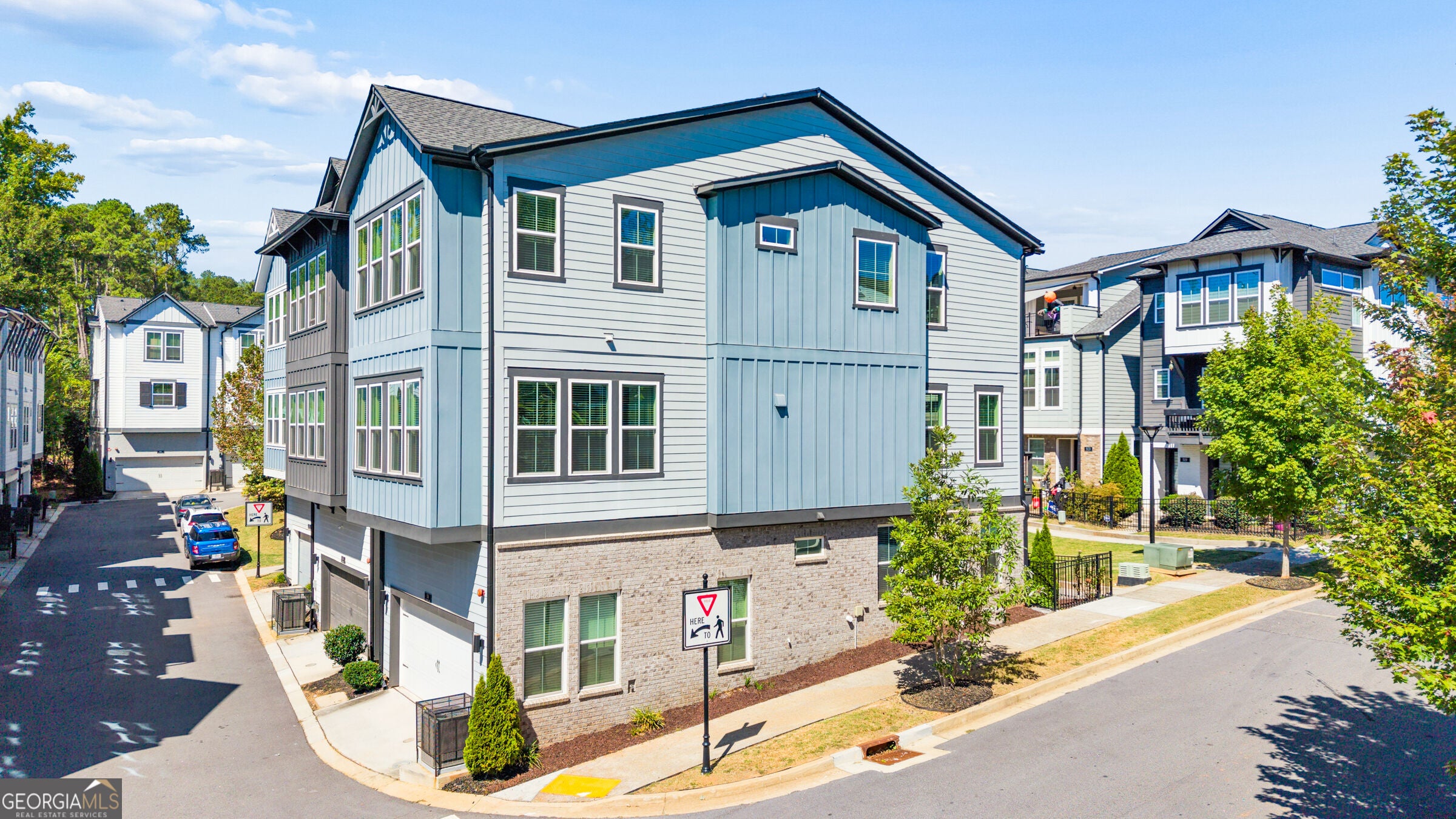 539 Hargrove LN
