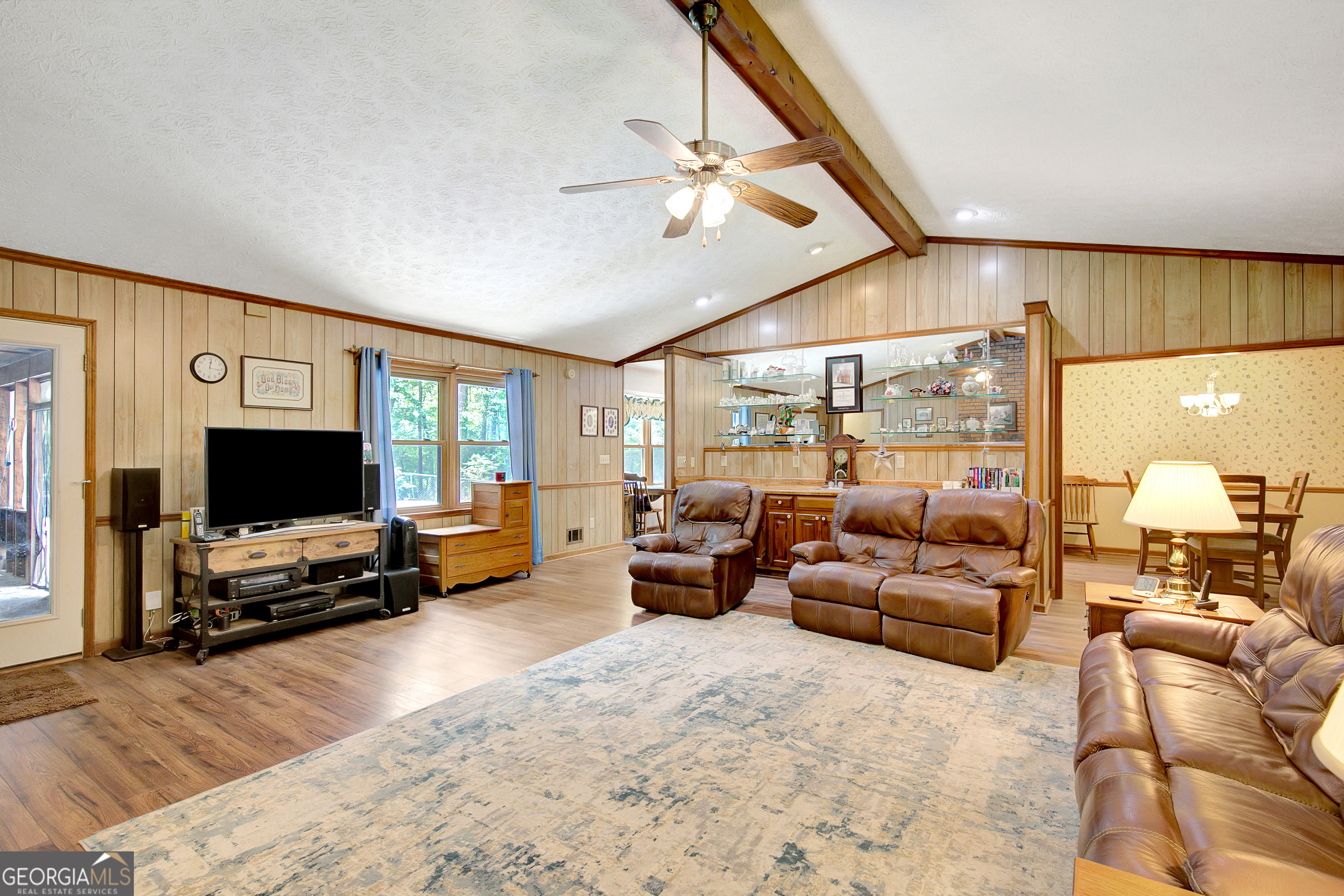 9706 Holly Hill WAY