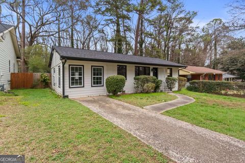 Photo of 188 Oak Drive SE, Atlanta, GA 30354 (MLS # 10705728)