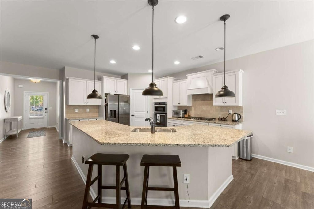 Photo of 208 Walnut Ridge Road, Canton, GA 30115 (MLS # 10871967)