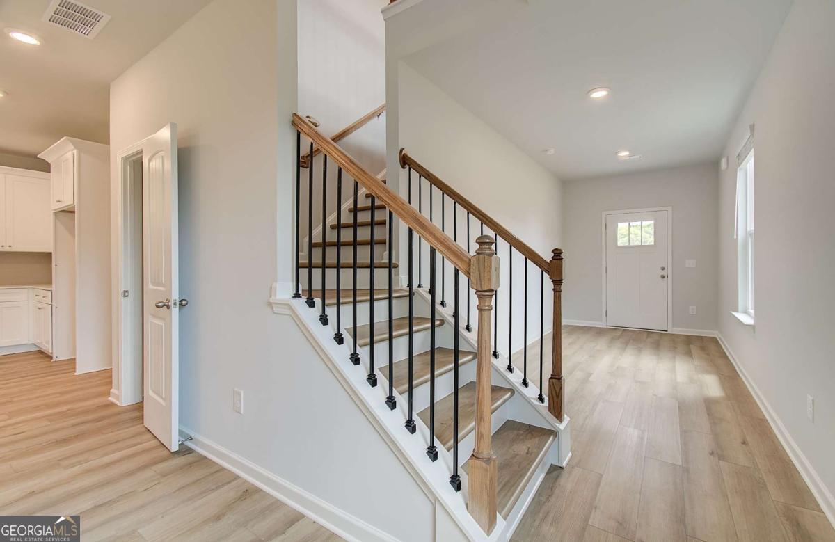 29 Cedar DR