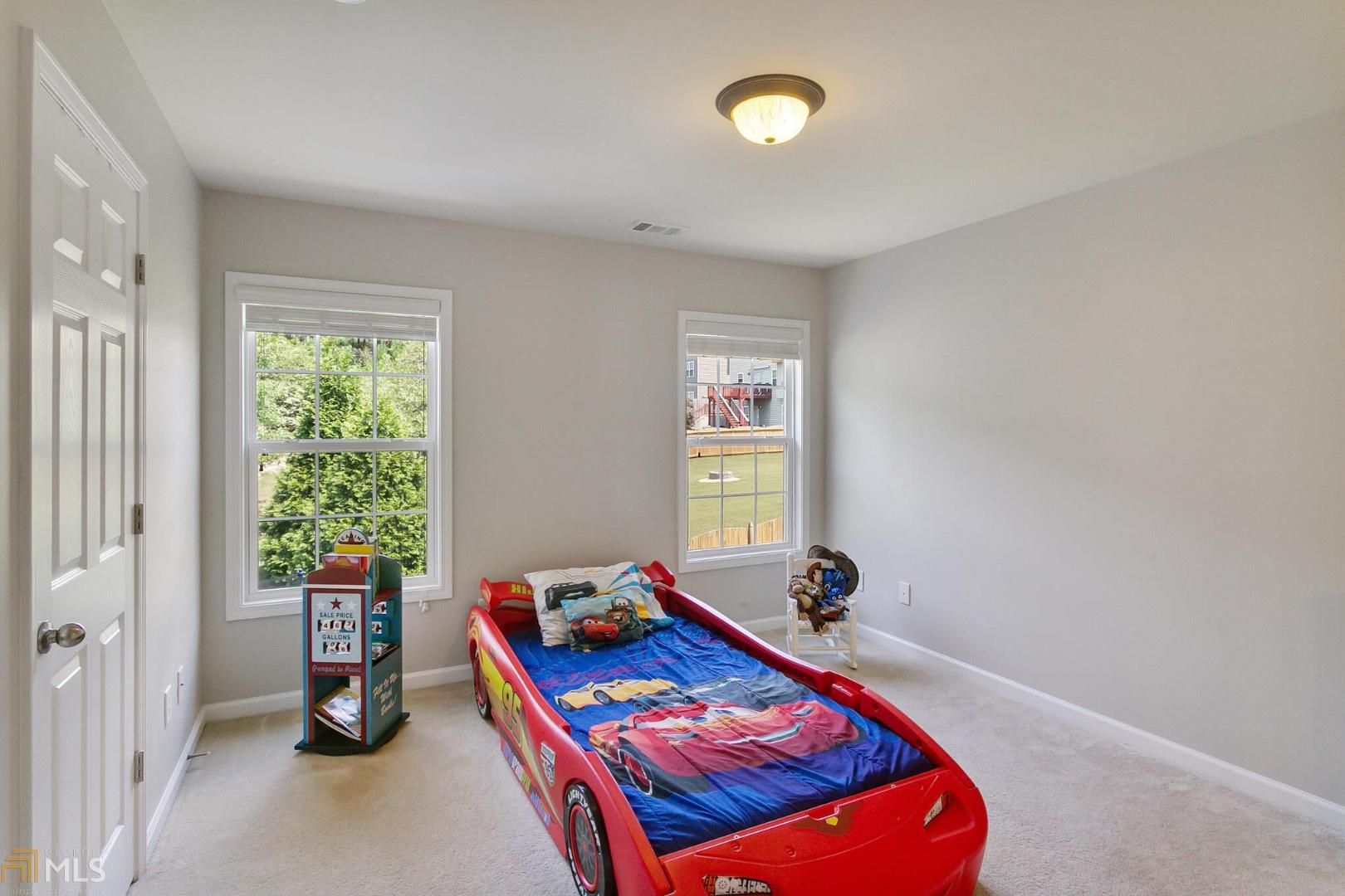 Kingsbridge Pointe - Residential