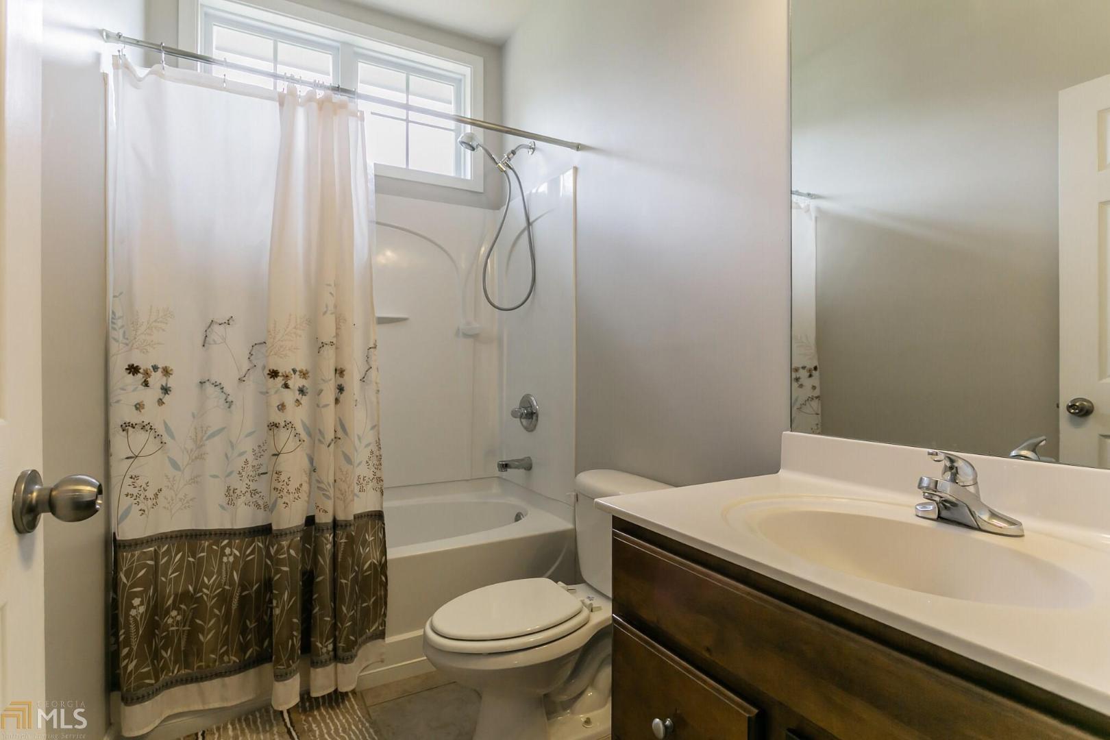 Kingsbridge Pointe - Residential