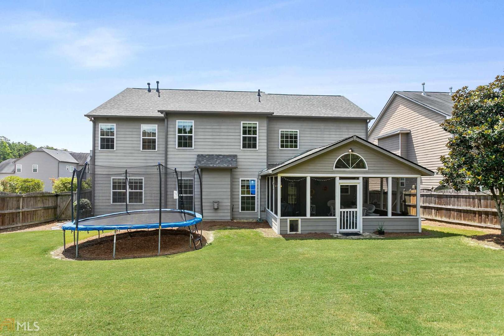 Kingsbridge Pointe - Residential
