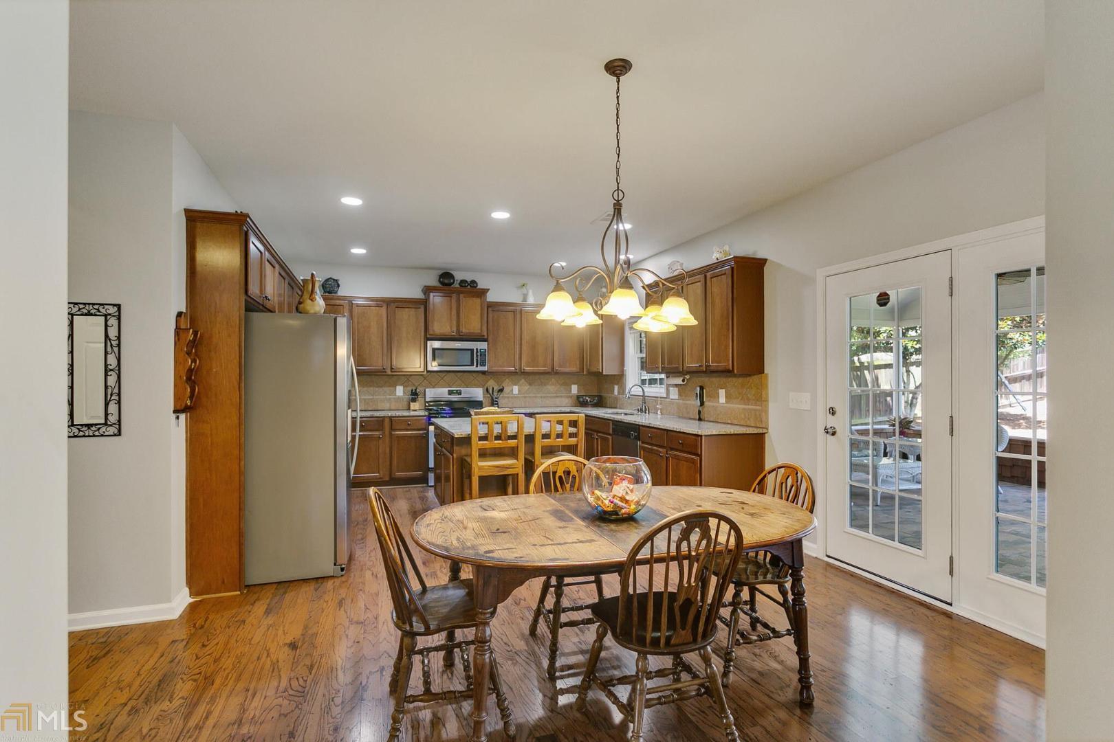 Kingsbridge Pointe - Residential